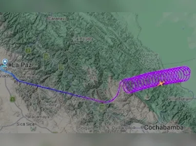 Imagem ilustrativa da imagem Avião faz mais de 20 círculos em possível 'voo fantasma' antes de cair na Bolívia
