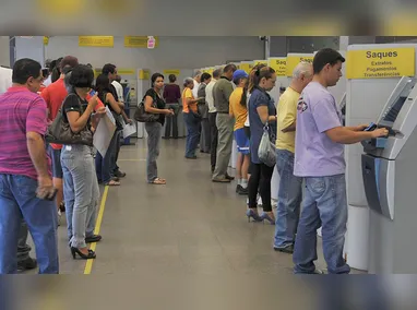Imagem ilustrativa da imagem Bancos fecham nesta segunda e terça; atendimento volta na quarta