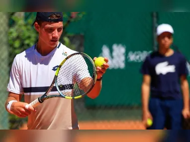 Jogadores do Atlético-MG comemoram gol de Bernard