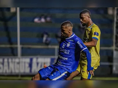 Atletas embarcaram segunda