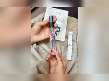 Imagem ilustrativa da imagem Cheiro de livro novo vira perfume e chega às livrarias brasileiras