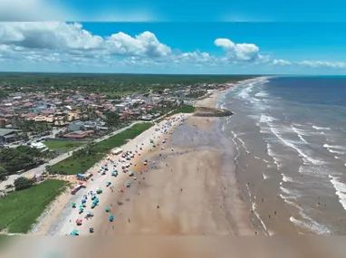 Amigos já garantiram os abadás e vão marcar presença no Camarote Folia para conferir os desfiles das escolas