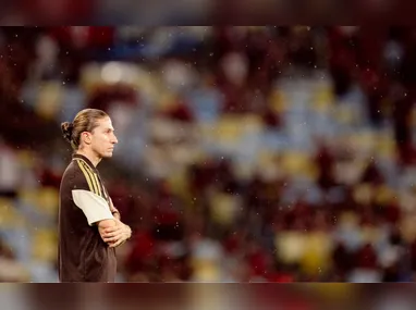 Leonardo Jardim foi apresentado como novo técnico do Flamengo e já comandou o primeiro treino com o elenco