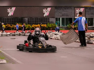 Evento de lutas reúne atletas de várias modalidades na Orla de São Pedro