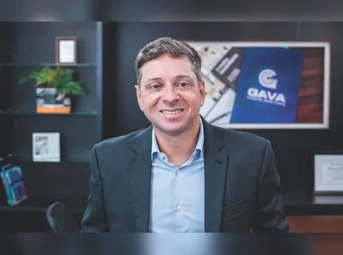 Floriano Schneider, especialista em estratégias de vendas e negócios