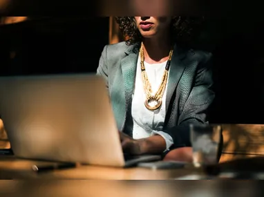 Cinco quilômetros de duplicação da rodovia BR-101, entre os quilômetros 242 e 247, no município da Serra, foram entregues ontem durante cerimônia