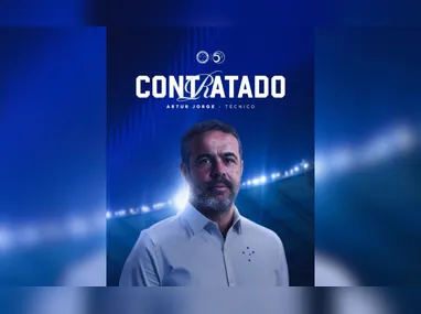 Artur Jorge tenta blindar o elenco do Cruzeiro da má fase e aposta em uma resposta imediata no torneio continental