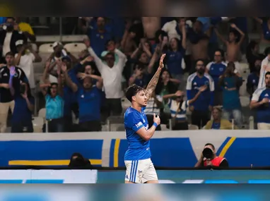 Artur Jorge tenta blindar o elenco do Cruzeiro da má fase e aposta em uma resposta imediata no torneio continental