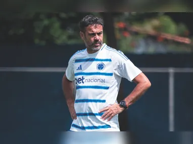 Luis Roberto antes de narrar Flamengo e Cruzeiro pelo Campeonato Brasileiro