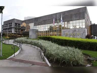 Imagem ilustrativa da imagem Duas mil vagas para virar servidor no ES e ganhar até 10 mil reais