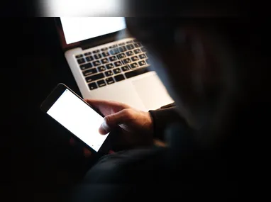 Cinco quilômetros de duplicação da rodovia BR-101, entre os quilômetros 242 e 247, no município da Serra, foram entregues ontem durante cerimônia