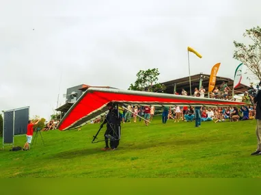 Atacante Neymar durante a partida contra o Coritiba pela Copa do Brasil