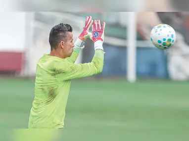 Treinador português Artur Jorge durante apresentação  na Toca da Raposa