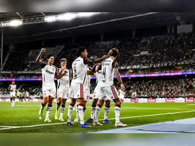 Neymar durante jogo do Santos contra o Corinthians pela sexta rodada do Campeonato Brasileiro