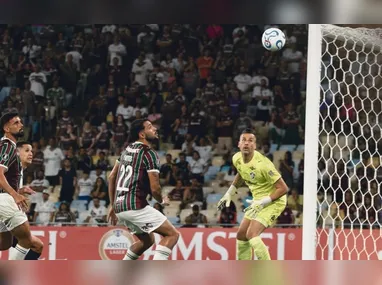 Zubeldía está pressionado no Flu