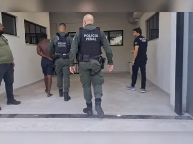 Ramon Mapelli dos Santos é suspeito de conduzir o veículo que capotou na última terça-feira (21) na Rodovia Leste-Oeste