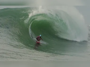 Vôlei de praia: projeto une esporte e inclusão na praia de Camburi