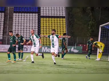 Evento de lutas reúne atletas de várias modalidades na Orla de São Pedro