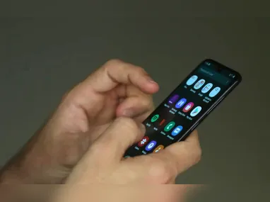Imagem ilustrativa da imagem Governo derruba alta de imposto para smartphones e eletrônicos