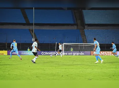 Corinthians inicia nova fase com Fernando Diniz em estreia decisiva na Libertadores