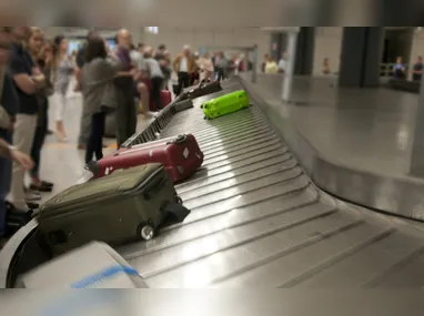 Elon Musk aparece como homem mais rico na lista da Forbes