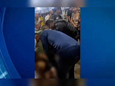 Imagem ilustrativa da imagem Homem é baleado no braço ao tentar proteger namorada durante tiroteio