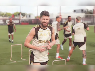Ídolo da torcida, Arrascaeta balançou as redes pela centésima vez com o manto rubro-negro no último domingo na vitória sobre o Madureira, pela semifinal do Carioca, e se seguir no embalo pode ser decisivo hoje à noite