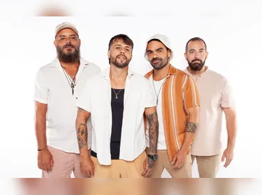 O cantor e compositor Thiago Brado, principal atração do evento, irá se apresentar a partir das 21 horas