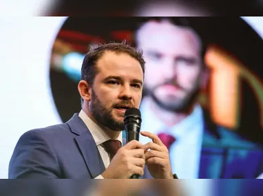 Fachada de agência do Banestes; banco avança na transformação para modelo de negócios sem fechar unidades