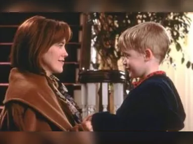 Melody é internada em SP com infecção aguda no estômago