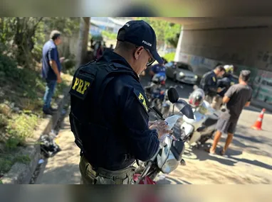 Operação Semana Santa no ES teve mais de 1,3 mil infrações e 33 acidentes nas rodovias federais, segundo a PRF