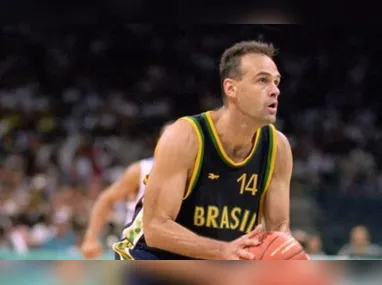 Oscar Schmidt morreu nesta sexta-feira (17)