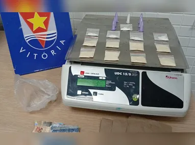 Imagem ilustrativa da imagem Motorista de aplicativo é preso por fazer “delivery” de drogas