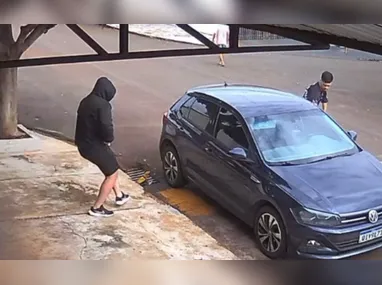 Imagem ilustrativa da imagem Neto viaja mais de 600 km, mata o avô e rouba joias de ouro do idoso no PR