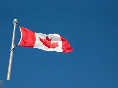 Ao todo, sete pessoas ficaram feridas, a maioria delas precisou de socorro por inalar fumaça