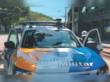 Suspeito incendiou o imóvel enquanto pais do ex-companheiro estavam trabalhando