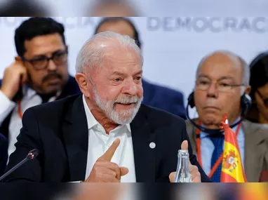 Texto do governo federal enviado ao Congresso Nacional propõe é reduzir o limite da jornada de trabalho de 44 para 40 horas semanais