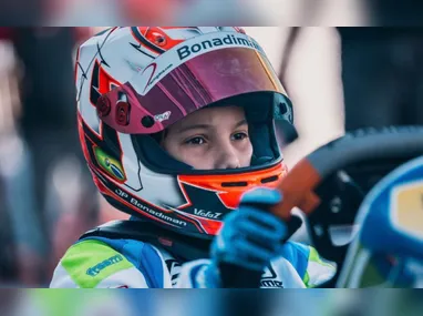 Geovane Silva é meio-campista