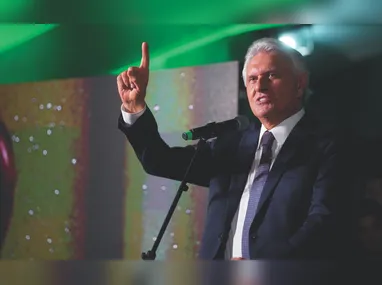 Tarcísio sinaliza para o PL