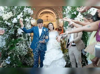 Parede caiu sobre a mulher após um deslizamento de terra