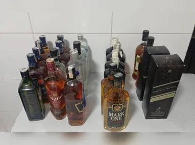 Imagem ilustrativa da imagem Preso por roubar R$ 4 mil em bebidas alcoólicas em supermercado de Linhares