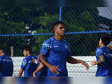 Alvianil encerrou uma série de duas derrotas consecutivas e subiu para a quarta colocação da chave