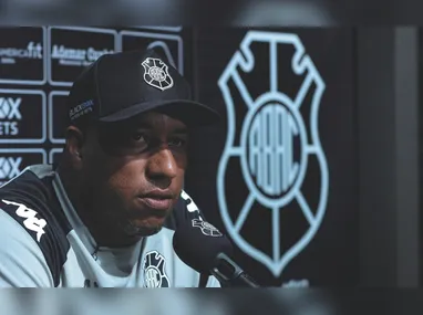 Joaquín Fernández atuava pelo Danubio (URU)