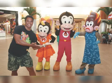 O pianista Cristian Budu estará presente quarta (11) e quinta (12) com a orquestra, às 20 horas, no palco do Teatro Sesc Glória, no centro de Vitória.