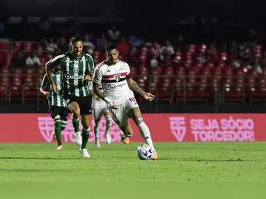 Vini Jr. marcou mais uma vez contra o Benfica