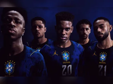 Cuiabano comemora o gol da virada vascaína contra o Palmeiras