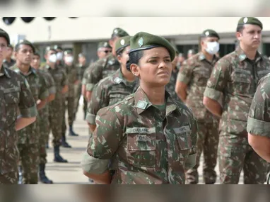 Luciene Naves Correia, de 51 anos, foi morta a tiros no Bairro Osmar Cabral, em Cuiabá