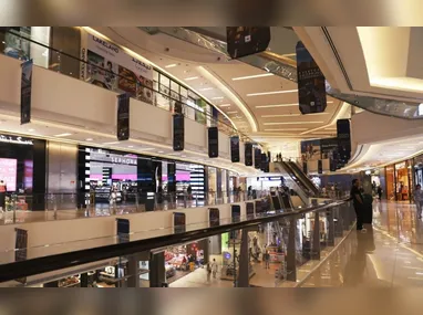 Imagem ilustrativa da imagem Shoppings enfrentam queda de vendas e lojistas discutem horário de funcionamento