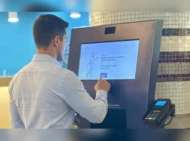 A loja de Vitória está localizada no endereço Rua Eugênio Neto, 366, Praia do Canto