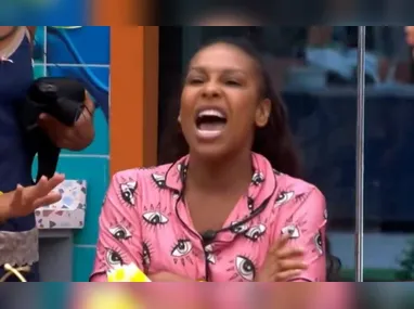 Sol Vega foi expulsa após discussão com Ana Paula